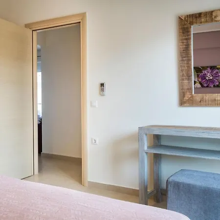 Villa Deluxe Kefalonia Neroli 2 Bedroom Pool Karavomilos